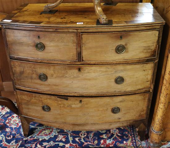 Small Georgian bow fronted commode chest (a.f.)